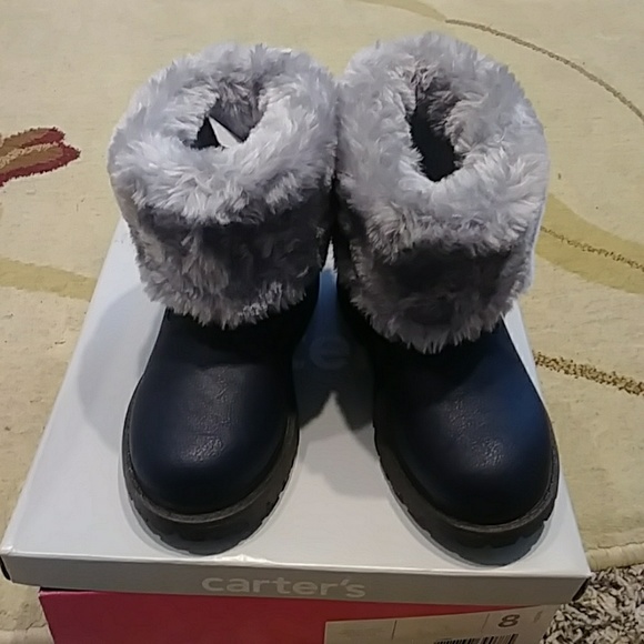 #538NWT Carters boys winter boots. Size:8 - Picture 1 of 6